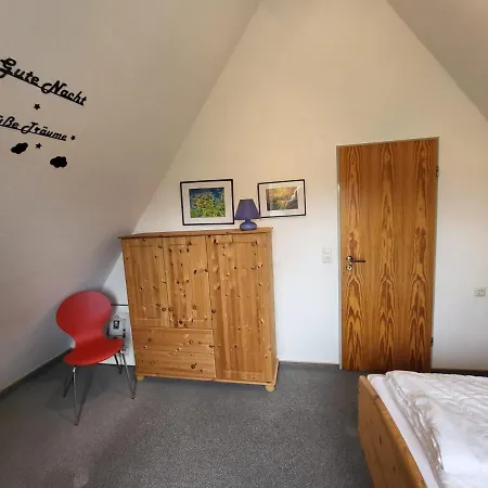 Holiday home Leentje