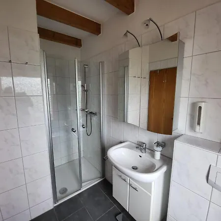 Holiday home Leentje