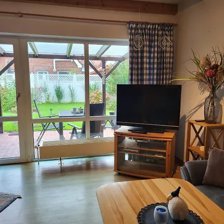 Leentje Holiday home *