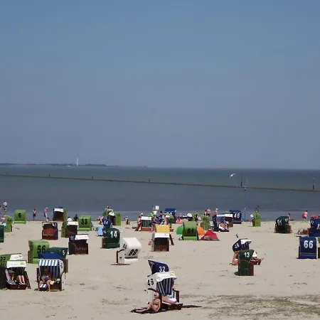 Holiday home Leentje *